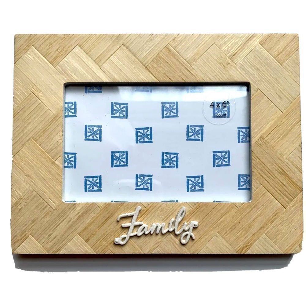 Threshold Family 4x6 Photo Frame